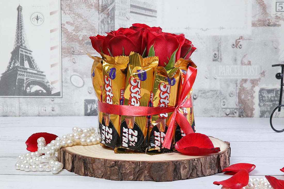 6 Red Roses with 10 Five Star Chocolates 