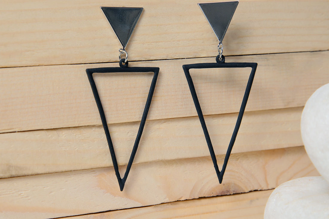 Graceful Triangular Korean Earrings