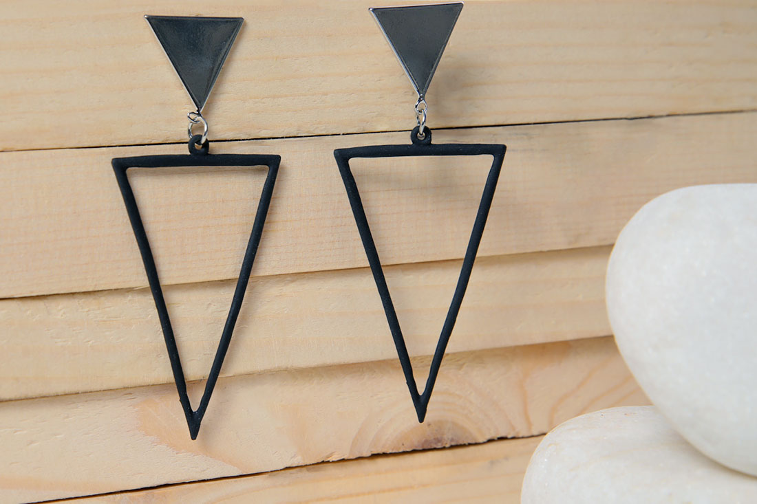 Graceful Triangular Korean Earrings