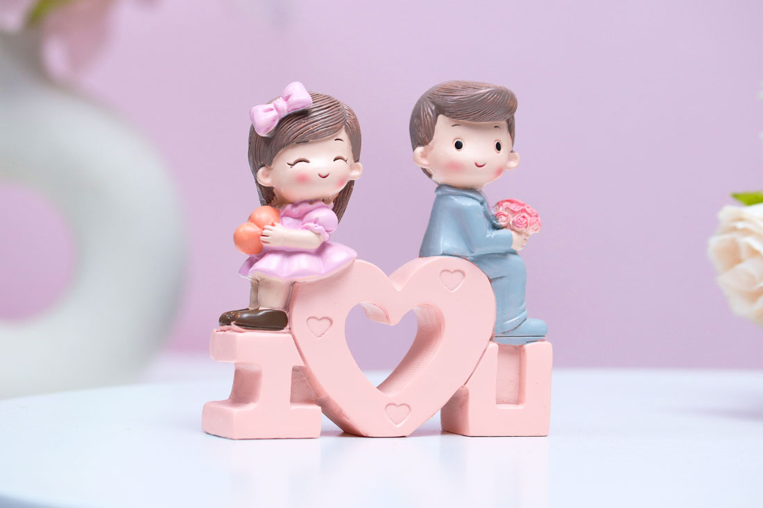 Buy I Love You Cute Couple Gift Online at ₹445