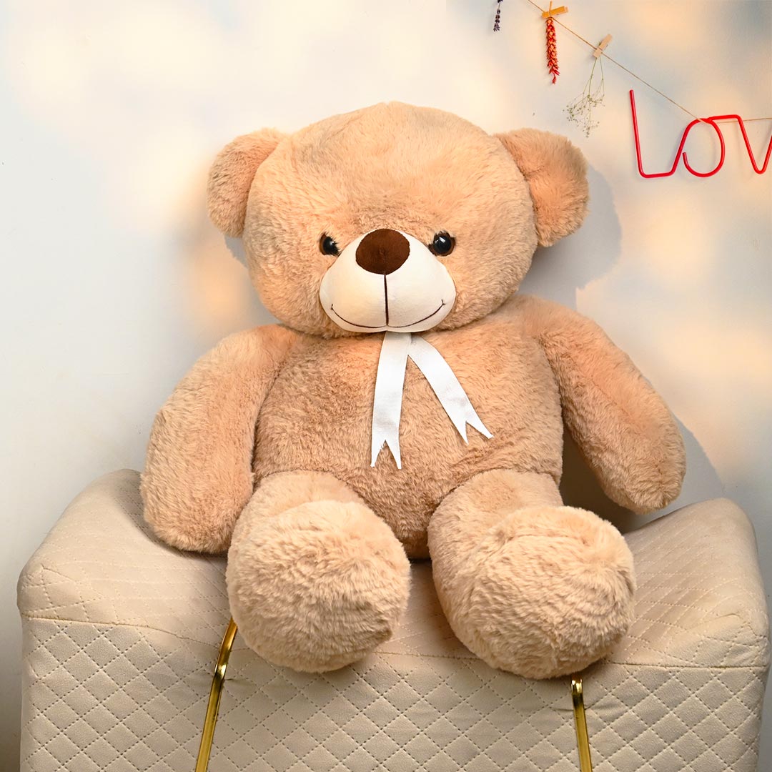 A Cute Teddy With Heart Red Rose