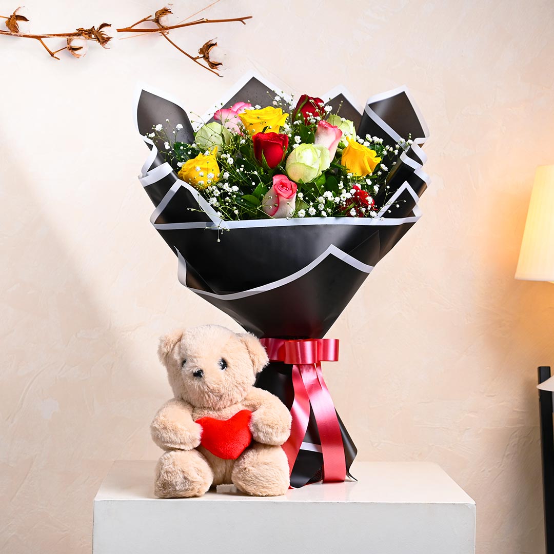 Fantastic Rose Bouquet N Cute Teddy