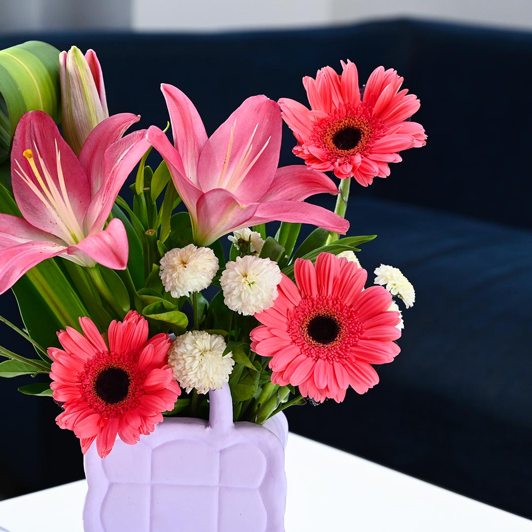 Fragrant Gerbera-Lily Sundae