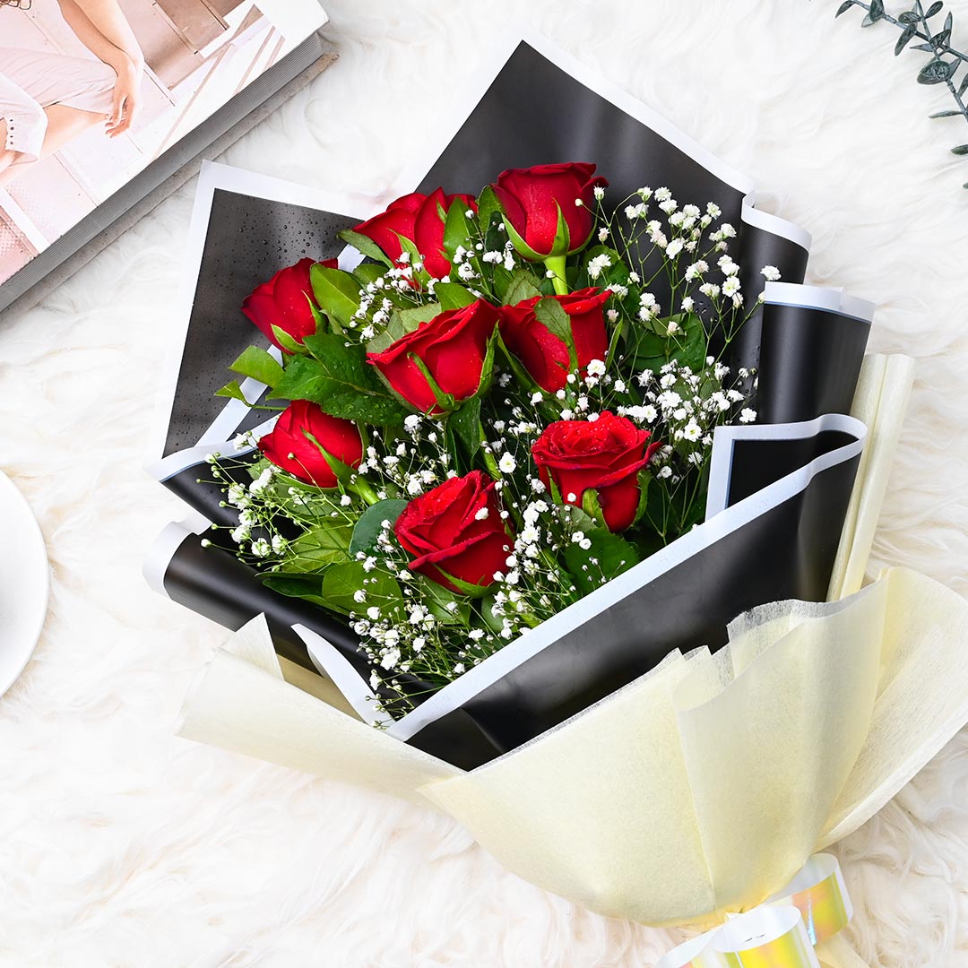 Heartfelt Red Roses Bouquet