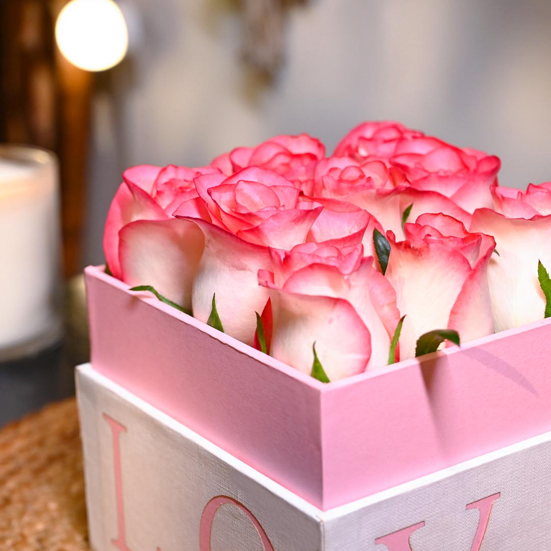 LOVE Box Full Of Pink Roses