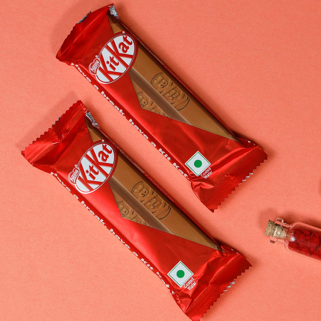 Masha Rakhi With Kitkat