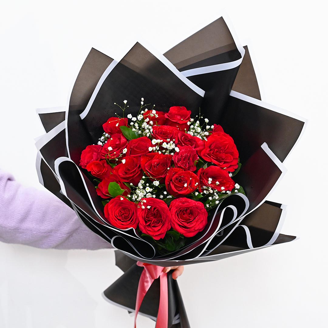 Red Roses Temptation Bouquet