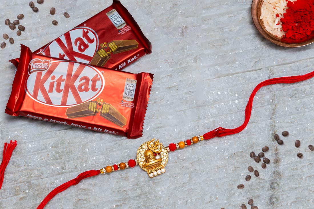 Shiva Rakhi With Red Thread And Kitkat Combo