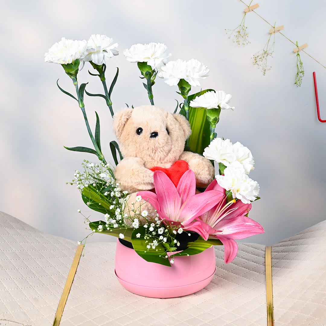 Buy Teddy And Flowery Retreat Online