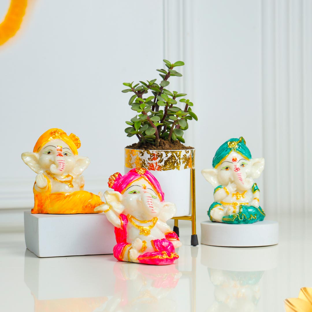 Three Adorable Baby Ganesha With Jade Plant