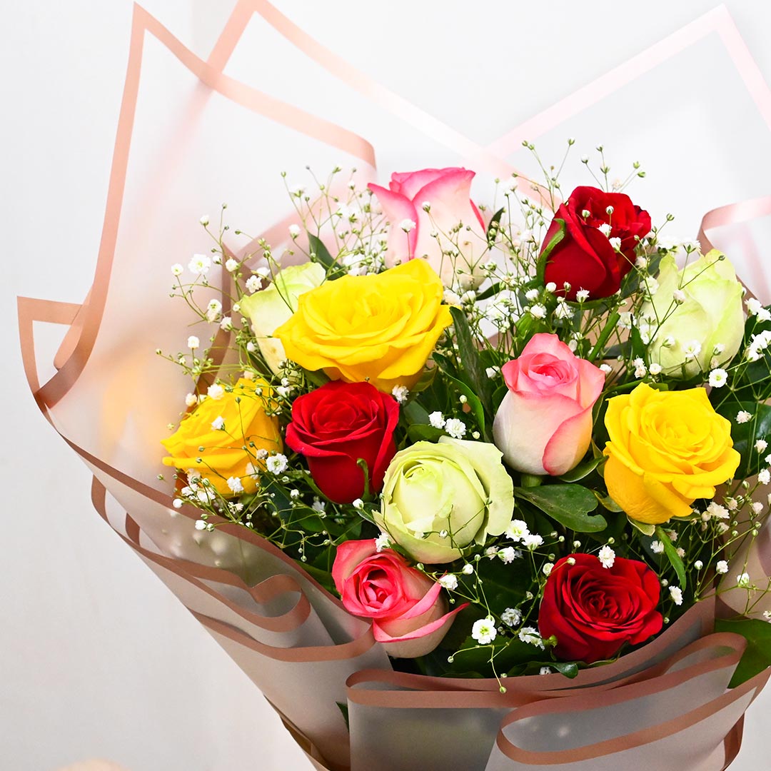 Vibrant Mixed Roses Bouquet